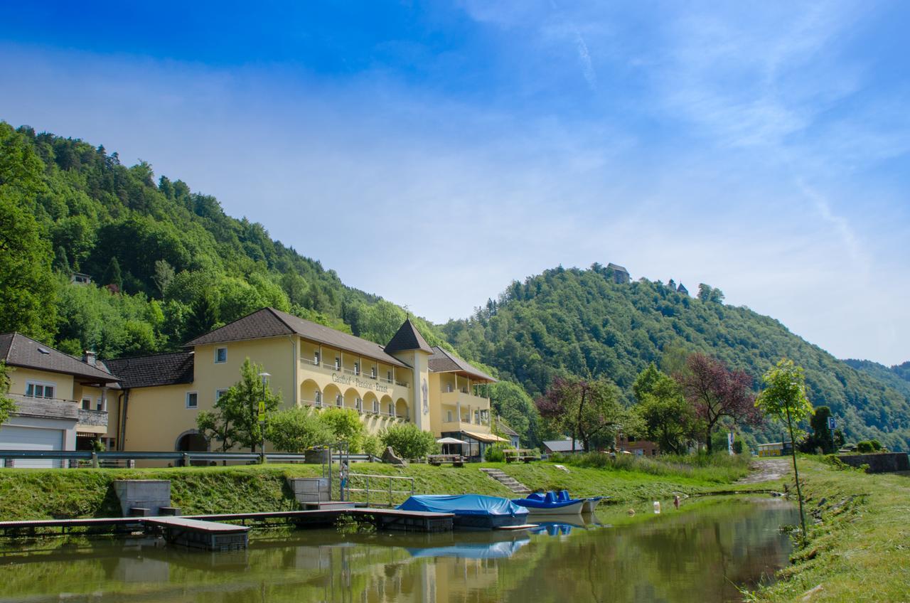 Gasthof - Landhotel Ernst Untermuhl المظهر الخارجي الصورة