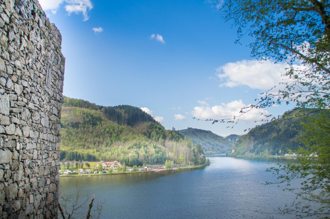 Gasthof - Landhotel Ernst Untermuhl المظهر الخارجي الصورة